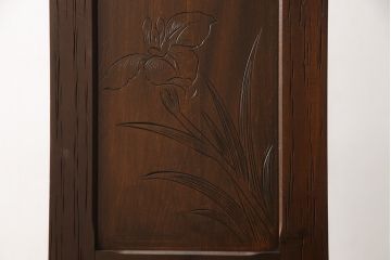 中古　美品　軽井沢彫り　菖蒲彫刻　品のある佇まいが魅力的なチェスト(和タンス、衣装箪笥、洋服たんす、引き出し)(R-057565)