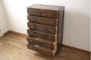 中古　美品　軽井沢彫り　菖蒲彫刻　品のある佇まいが魅力的なチェスト(和タンス、衣装箪笥、洋服たんす、引き出し)(R-057565)