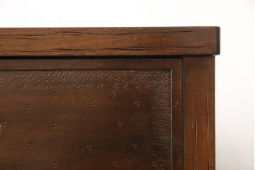 中古　美品　軽井沢彫り　菖蒲彫刻　品のある佇まいが魅力的なチェスト(和タンス、衣装箪笥、洋服たんす、引き出し)(R-057565)