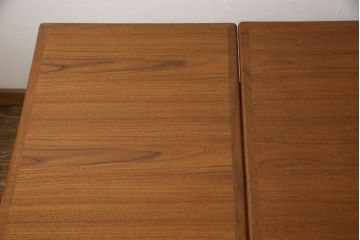 デンマークビンテージ　チーク材　シンプルなデザインで取り入れやすい、大振りサイズのダイニングテーブル(エクステンションテーブル、作業台、ヴィンテージ、北欧)(R-057576)