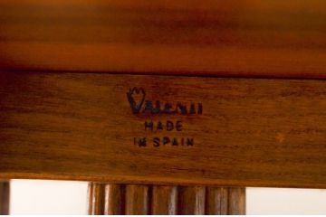 中古　美品　スペイン　バロッサバレンティ(VARO,S.A. VALENTI)　洗練された佇まいが高級感溢れるダイニングテーブル(定価約184万円)(4人掛け、6人掛け、机)(R-057587)