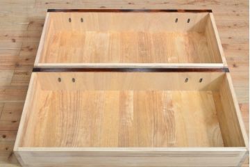 中古　美品　岩谷堂箪笥　重厚感ある金具と力強い木目が目を引く収納箪笥(和タンス、引き出し、チェスト、衣装箪笥)(R-057588)