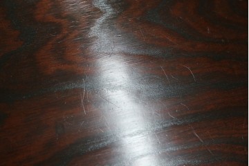 中古　美品　岩谷堂箪笥　重厚感ある金具と力強い木目が目を引く収納箪笥　(R-057588)