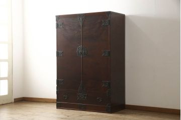 中古　美品　岩谷堂箪笥　和モダンな雰囲気を醸し出すワードローブ(定価約60万円)(洋服タンス、衣装箪笥)(R-057589)