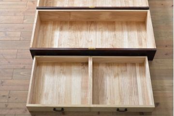 中古　美品　岩谷堂箪笥　奥行のある収納力抜群の衣装箪笥(和タンス、引き出し、着物箪笥)(R-057590)