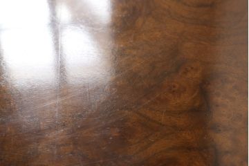 中古　美品　DREXEL HERITAGE(ドレクセルヘリテイジ)　補助テーブル付きのクラシカルなサイドテーブル(コーヒーテーブル、エンドテーブル)(R-057597)