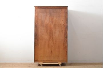 和製ビンテージ　軽井沢彫り　希少なデザイン!　細やかな彫刻を存分に楽しめる茶箪笥(水屋箪笥、茶棚、飾り棚、戸棚、収納棚、ヴィンテージ)(R-057604)