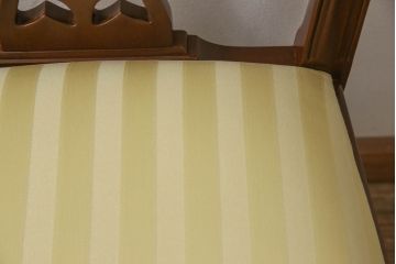 中古　美品　IDC大塚家具取り扱い　アメリカ高級家具　COUN CILL(カウンシル)(カンセル)　マホガニー材　ダイニングチェア2脚セット(2脚定価 約16万円)(椅子、イス)(R-057608)