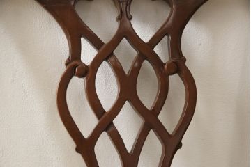 中古　美品　IDC大塚家具取り扱い　アメリカ高級家具　COUN CILL(カウンシル)(カンセル)　マホガニー材　ダイニングチェア2脚セット(2脚定価 約16万円)(椅子、イス)(R-057609)
