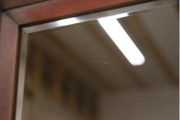 中古　九州民芸家具　品のあるツヤが魅力的なキャビネット(食器棚、本棚、飾り棚、収納棚)(R-057614)
