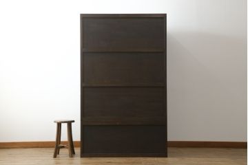 中古　美品　松本民芸家具　シックで品のある雰囲気が魅力的なD型洋服タンス(ワードローブ、チェスト、衣装箪笥、洋服タンス)(定価約60万円)(R-057615)