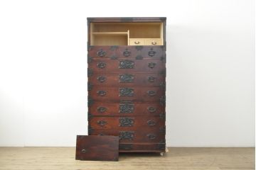 中古　美品　岩谷堂箪笥　奥行たっぷりサイズの特注品衣装箪笥(定価約90万円)(チェスト、洋服タンス、収納タンス、重ね箪笥)(R-057616)