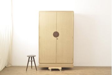 中古　伝統工芸士・吉沢昭次 作　アクセサリーも一緒にしまっておける! 収納力抜群の加茂桐箪笥(定価約140万円)(胴厚、桐たんす、着物箪笥、和タンス、衣装箪笥、引き出し)(R-057620)
