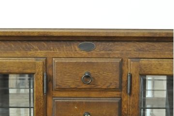 中古　美品　えぞ民芸家具　色ガラス入り　グレースシリーズ　和・洋どちらにも合わせやすいサイドボード(収納棚、戸棚、サイドキャビネット、リビングボード、引き出し)(R-057621)