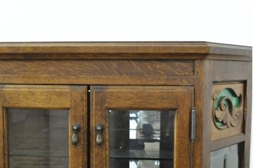 中古　美品　えぞ民芸家具　色ガラス入り　グレースシリーズ　和・洋どちらにも合わせやすいサイドボード(収納棚、戸棚、サイドキャビネット、リビングボード、引き出し)(R-057621)