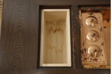 中古　最高級品　鉄刀木(タガヤサン)無垢材　内部が銅製の関西火鉢(ローテーブル、長火鉢、座卓、リビングテーブル、囲炉裏)(R-057632)