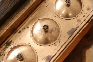 中古　最高級品　鉄刀木(タガヤサン)無垢材　内部が銅製の関西火鉢(ローテーブル、長火鉢、座卓、リビングテーブル、囲炉裏)(R-057632)