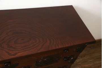 中古　美品　岩谷堂箪笥　迫力のある手打ち金具が見事な衣装タンス(和タンス、衣装箪笥、引き出し、サイドボード)(R-057633)