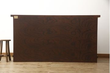 中古　美品　岩谷堂箪笥　迫力のある手打ち金具が見事な衣装タンス(和タンス、衣装箪笥、引き出し、サイドボード)(R-057633)