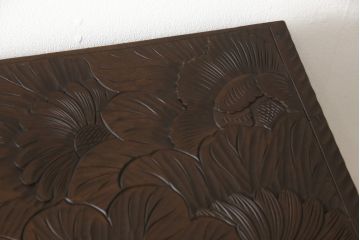 中古　美品　好一作　隅々まで施された彫刻が目を引く日光彫りチェスト(引き出し、衣装タンス、収納箪笥)(R-057638)