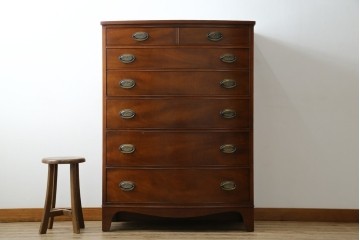 中古　ヘリテイジヘンレドン(Heritage　Henredon)　マホガニー材　上品でクラシカルな雰囲気を漂わせるチェスト　(R-057647)