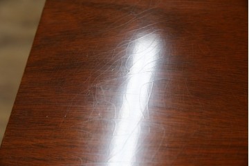 中古　ヘリテイジヘンレドン(Heritage　Henredon)　マホガニー材　上品でクラシカルな雰囲気を漂わせるチェスト　(R-057647)