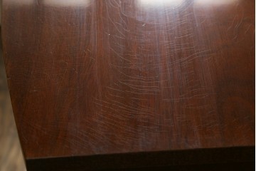 中古　ヘリテイジヘンレドン(Heritage　Henredon)　マホガニー材　上品でクラシカルな雰囲気を漂わせるチェスト　(R-057647)