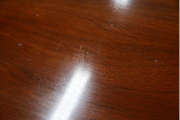 中古　ヘリテイジヘンレドン(Heritage　Henredon)　マホガニー材　上品でクラシカルな雰囲気を漂わせるチェスト　(R-057647)