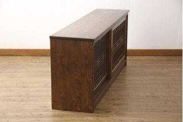 ラフジュ工房オリジナル　古建具リメイク　組子建具が上品なリビングボード(収納棚、戸棚、テレビ台、ローボード、サイドボード)(R-057649)