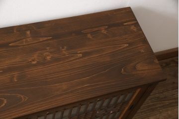 ラフジュ工房オリジナル　古建具リメイク　組子建具が上品なリビングボード(収納棚、戸棚、テレビ台、ローボード、サイドボード)(R-057649)