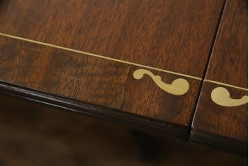イギリスアンティーク　最高級　真鍮象嵌入り　マホガニー材　ホームパーティーにもおすすめ! 特大エクステンションテーブル(ダイニングテーブル)(R-057651)