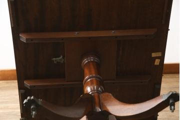 イギリスアンティーク　最高級　真鍮象嵌入り　マホガニー材　ホームパーティーにもおすすめ! 特大エクステンションテーブル(ダイニングテーブル)(R-057651)