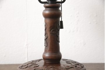 中古　伝統工芸　希少　絶版品　軽井沢彫り　一彫堂　桜の彫が美しく上品なテーブルスタンド(スタンドランプ、デスクスタンド、卓上)(R-057654)