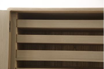中古　凛とした佇まいが魅力の加茂総桐帯箪笥(胴厚、総桐たんす、着物箪笥、衣装箪笥、整理タンス)(定価約110万円)(R-057655)