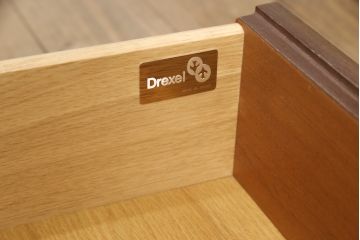 中古　美品　DREXEL HERITAGE(ドレクセルヘリテイジ)　Triune(トライユン)　ランジェリーチェスト(サイドチェスト、引き出し)(定価約43万円)(R-057656)