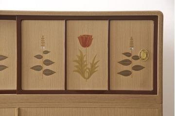 中古　美品　最高級　桐の松山(松山家具)　蒔絵入り　上質な和の空間づくりにおすすめの大阪泉州総桐箪笥(並厚、四方丸、総桐たんす、着物箪笥、衣装箪笥、整理タンス)(定価約250万円)(R-057657)