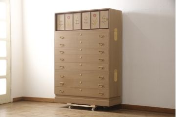中古　美品　最高級　桐の松山(松山家具)　蒔絵入り　上質な和の空間づくりにおすすめの大阪泉州総桐箪笥(並厚、四方丸、総桐たんす、着物箪笥、衣装箪笥、整理タンス)(定価約250万円)(R-057660)