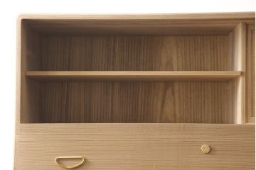 中古　美品　最高級　桐の松山(松山家具)　蒔絵入り　上質な和の空間づくりにおすすめの大阪泉州総桐箪笥(並厚、四方丸、総桐たんす、着物箪笥、衣装箪笥、整理タンス)(定価約250万円)(R-057660)