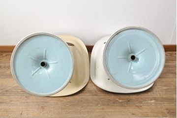 和製アンティーク　昭和レトロ　目を引くデザインが空間のアクセントになるラウンジチェア2脚セット(イージーチェア、1人掛けソファ、椅子)(R-057662)