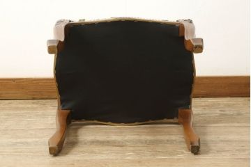 中古　アメリカ　優雅で上品なデザインが目を引くスツール付きドレッサー(鏡台)(R-057665)