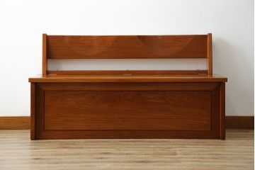 中古　美品　花梨材の温かみのある色合いと木目を楽しめる収納付きベンチ(長椅子、イス、板座チェア)(R-057670)