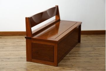 中古　美品　花梨材の温かみのある色合いと木目を楽しめる収納付きベンチ(長椅子、イス、板座チェア)(R-057670)