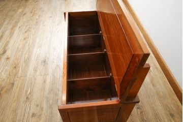 中古　美品　花梨材の温かみのある色合いと木目を楽しめる収納付きベンチ(長椅子、イス、板座チェア)(R-057670)