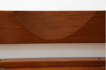中古　美品　花梨材の温かみのある色合いと木目を楽しめる収納付きベンチ(長椅子、イス、板座チェア)(R-057670)
