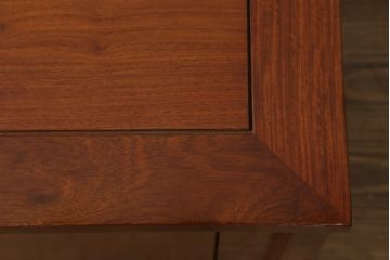 中古　美品　花梨材の温かみのある色合いと木目を楽しめる収納付きベンチ(長椅子、イス、板座チェア)(R-057671)