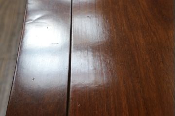 中古　美品　花梨材の温かみのある色合いと木目を楽しめる収納付きベンチ(長椅子、イス、板座チェア)(R-057671)