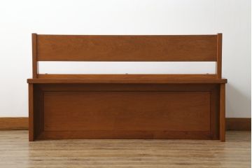 中古　美品　花梨材の温かみのある色合いと木目を楽しめる収納付きベンチ(長椅子、イス、板座チェア)(R-057671)
