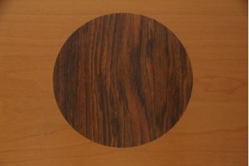 北欧ビンテージ　スウェーデン　GARSNAS(ヤシネス)　コンテンポラリー　個性的な図柄が目を引くセンターテーブル(ローテーブル、リビングテーブル、ヴィンテージ)(R-057678)