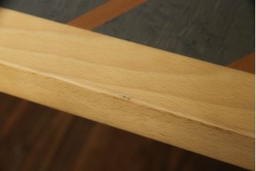 北欧ビンテージ　スウェーデン　GARSNAS(ヤシネス)　コンテンポラリー　個性的な図柄が目を引くセンターテーブル(ローテーブル、リビングテーブル、ヴィンテージ)(R-057678)
