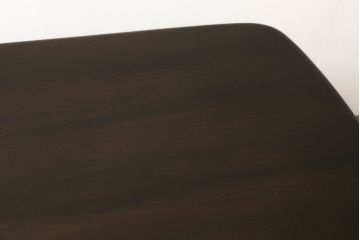中古　美品　イギリス　ERCOL(アーコール)　シンプルなデザインで飽きのこないダイニングテーブル(食卓、4人掛け)(R-057682)